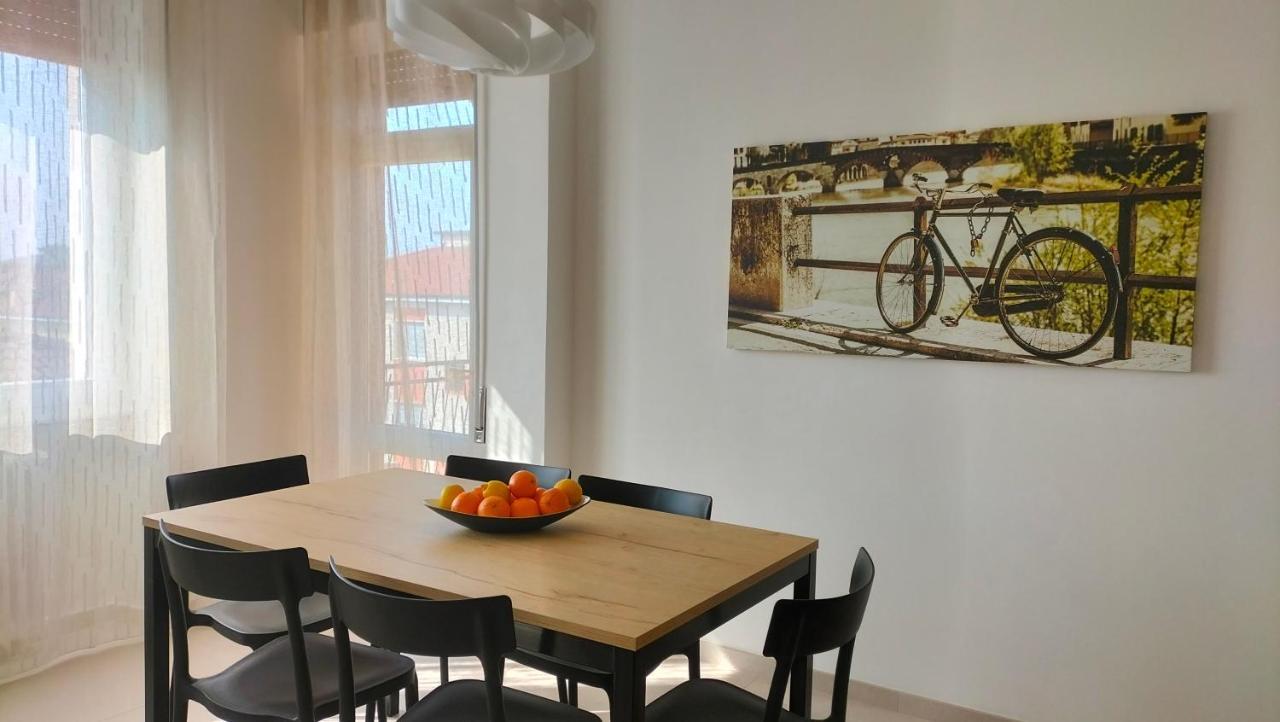 Civico40 Luminoso Appartamento Con Balconi E Garage Privato 维罗纳 外观 照片