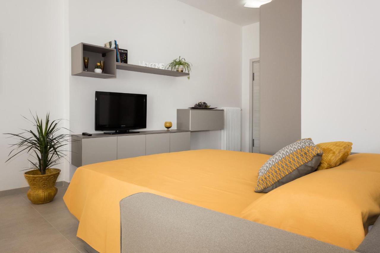 Civico40 Luminoso Appartamento Con Balconi E Garage Privato 维罗纳 外观 照片
